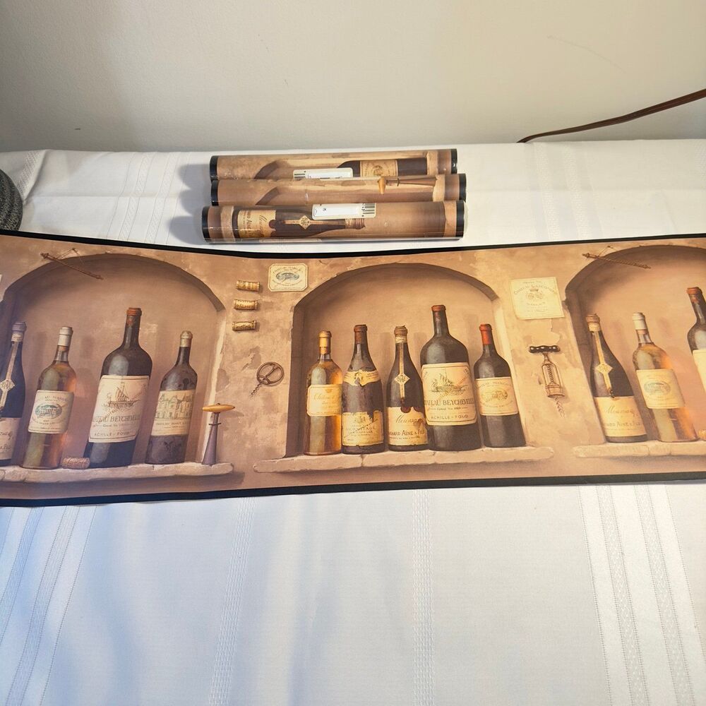 Wall Boarder for any bar, kitchen,‎ wine nook.
